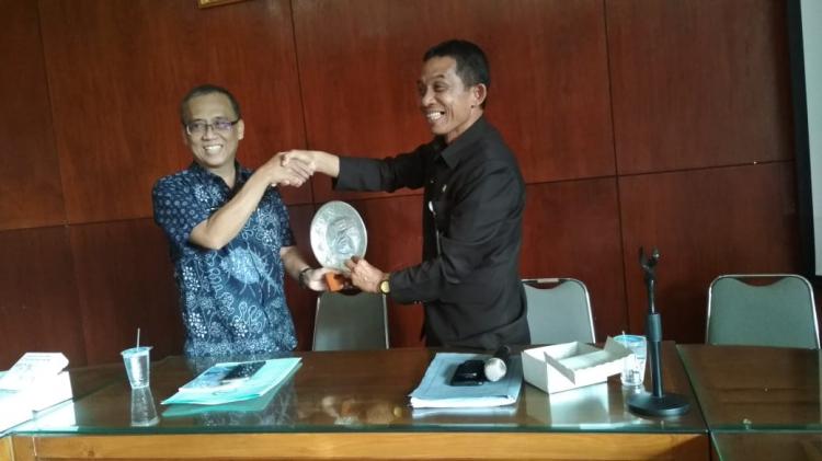 Penerimaan Studi Komparasi Inspektorat Kodya Denpasar