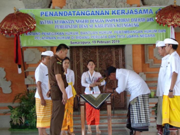 PENANDATANGANAN KERJASAMA