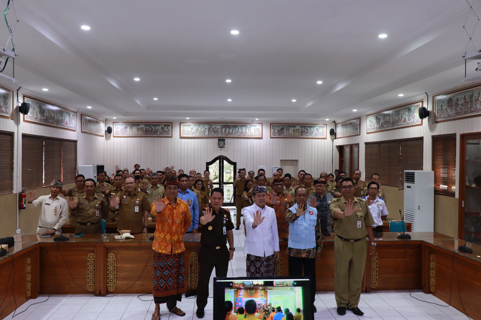 Sosialisasi Anti Korupsi (Gratifikasi dan Pengaduan Masyarakat)